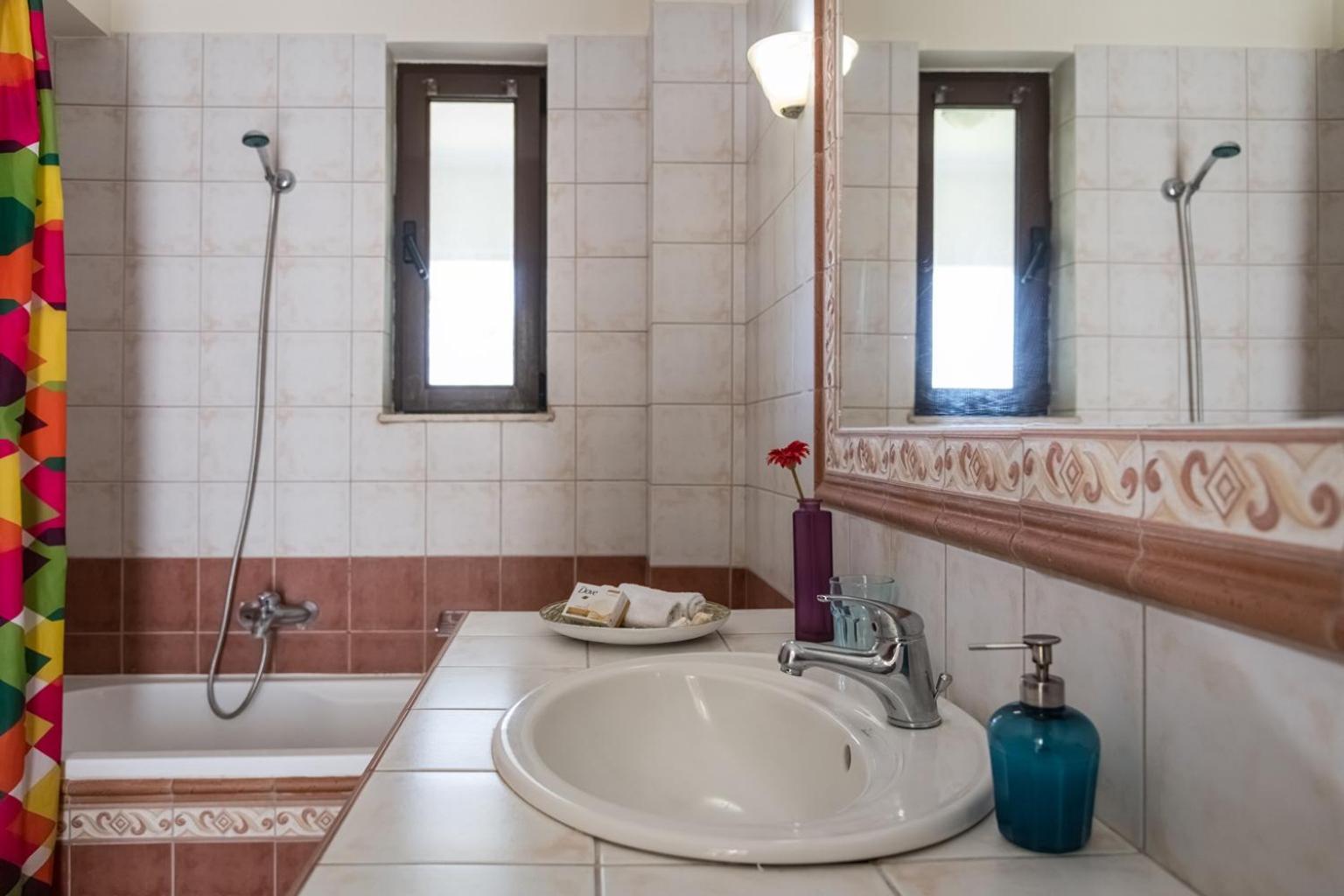 Xenos Villa 2 With A Private Pool,Near The Sea Tigaki Zewnętrze zdjęcie