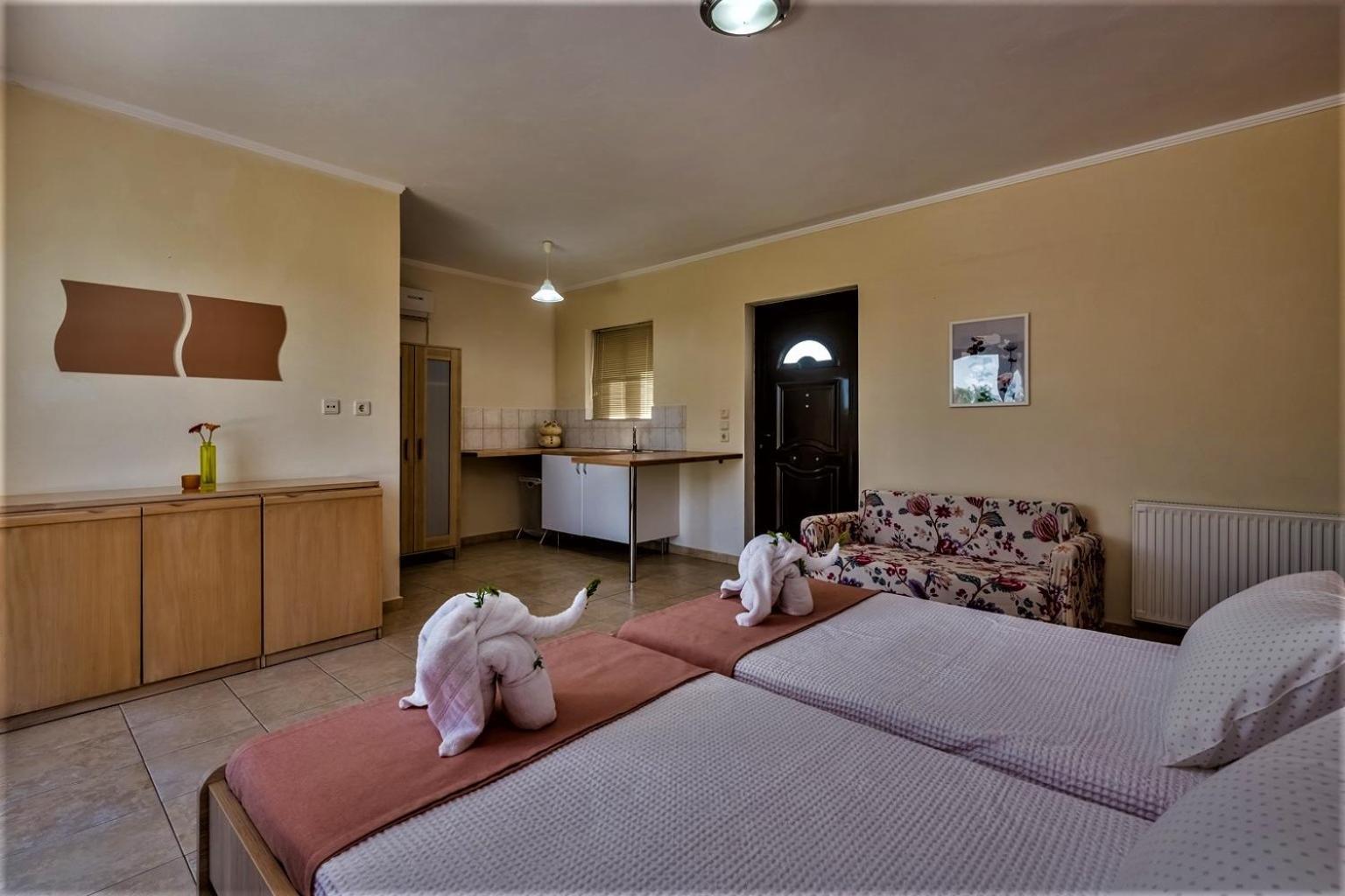Xenos Villa 2 With A Private Pool,Near The Sea Tigaki Zewnętrze zdjęcie